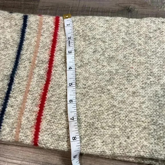 Cream and Red striped Wool Scarf - Picture 5 of 5